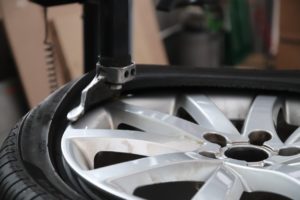 tire, workshop, car, automobile, vehicle, bikes, repair, mechanic, car wallpapers, rim